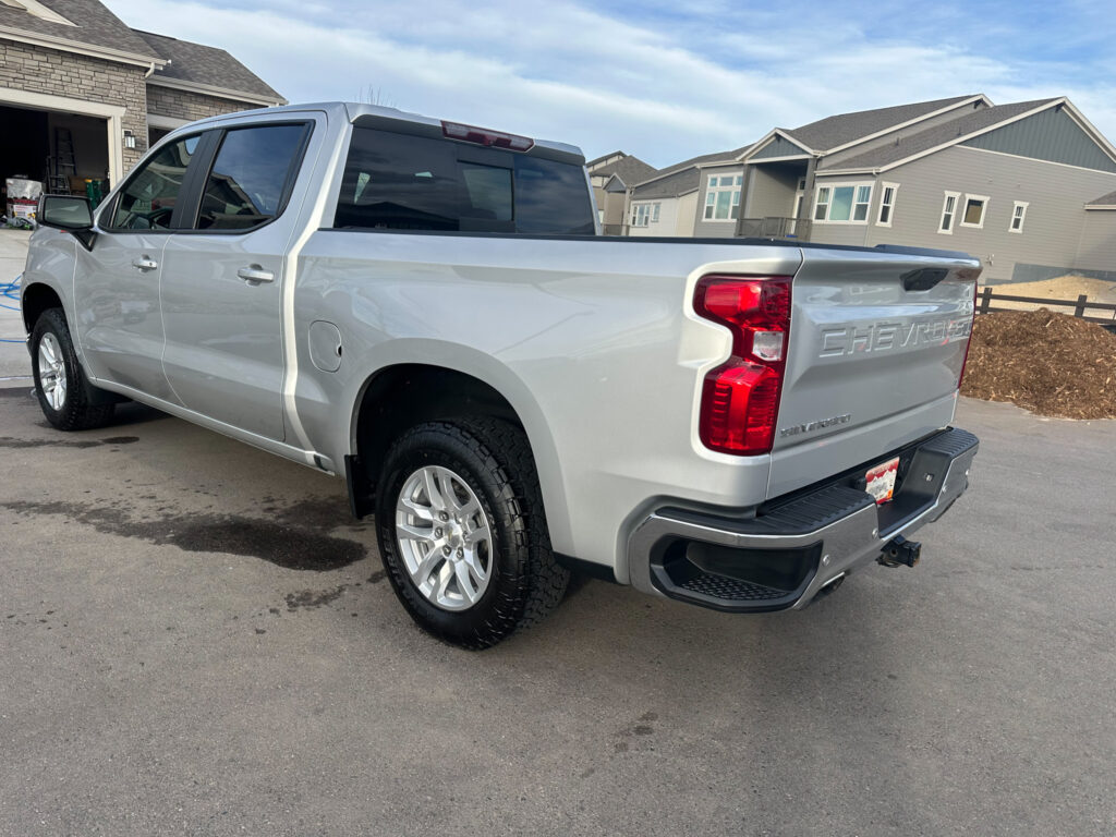 bed of truck is shiny after detailing